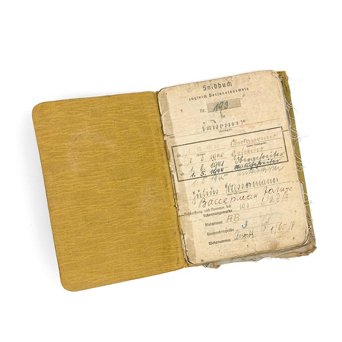 DMA16 Heer Soldbuch and extra papers for a Kanonier with promotions to Unteroffizier — image 4