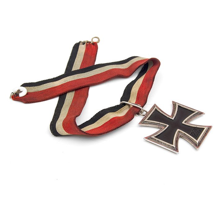 CJA10 Grouping of Micro S&L Knights Cross and associated documents for a Heer armored officer — image 12