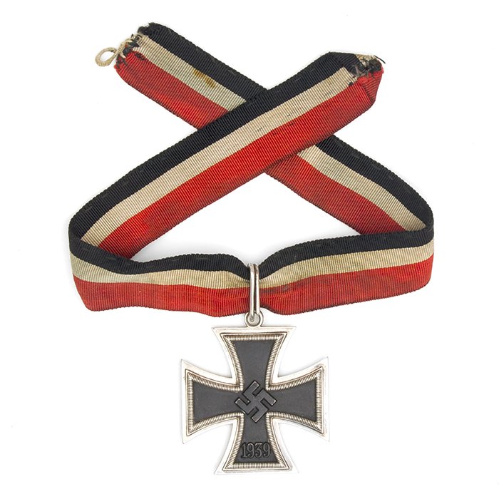 CJA10 Grouping of Micro S&L Knights Cross and associated documents for a Heer armored officer — image 7