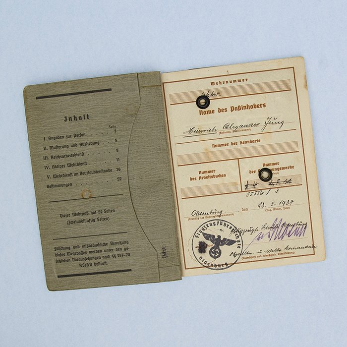 DGA10 continued - Ritterkreuz grouping pertaining to Luftwaffe Hauptmann Heinrich Jung, Kommandeur of II.JG 54 Grünherz — image 4