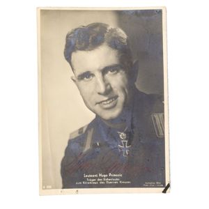 SAF37 Wartime signed postcard of Heer Ritterkreuzträger Leutnant Hugo Primozic