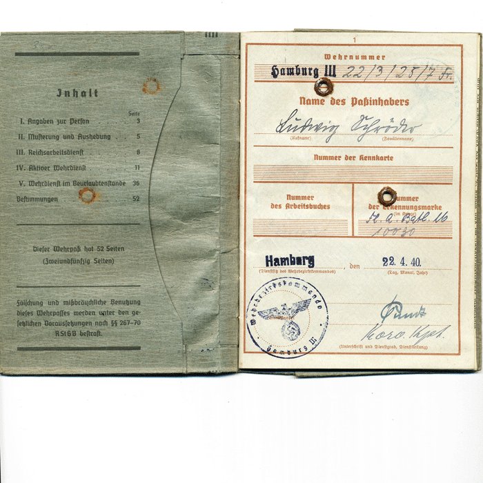 CHA2 Wehrpass for a Luftwaffe Fallschirmjäger Feldwebel that fought in North Africa — image 3