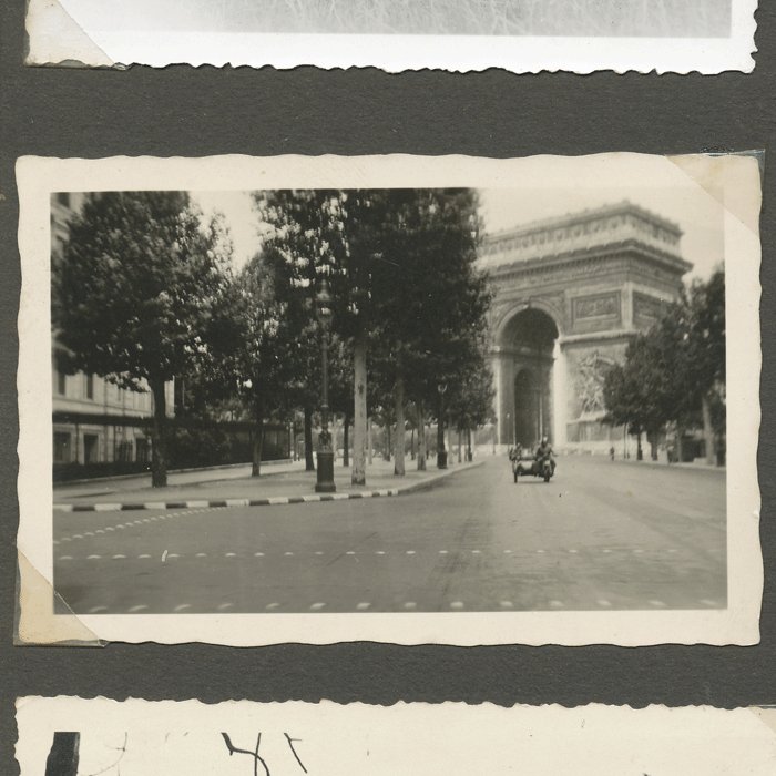 SAF47 Wartime photo album for a member of Heer Aufklärungs-Abteilung 1 — image 9