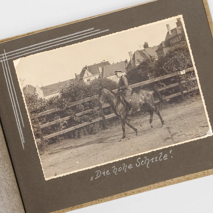 SAF1 Large grouping pertaining to Heer Ritterkreuzträger Oberstleutnant Helmut Haeuseler — image 14