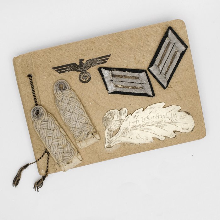 SAF1 Large grouping pertaining to Heer Ritterkreuzträger Oberstleutnant Helmut Haeuseler — image 7