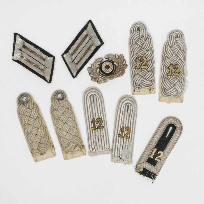 SAF1 Large grouping pertaining to Heer Ritterkreuzträger Oberstleutnant Helmut Haeuseler — image 9