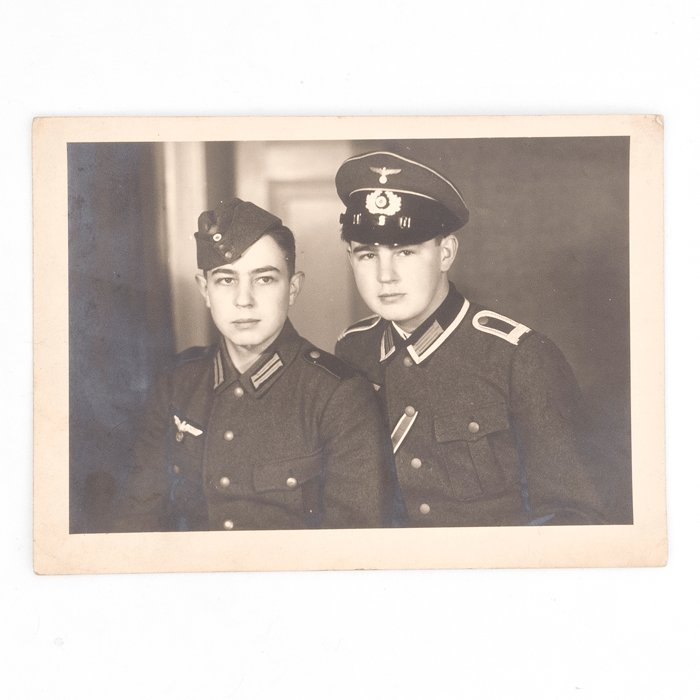 WAC26 Large photo of two brothers in Heer service — image 2