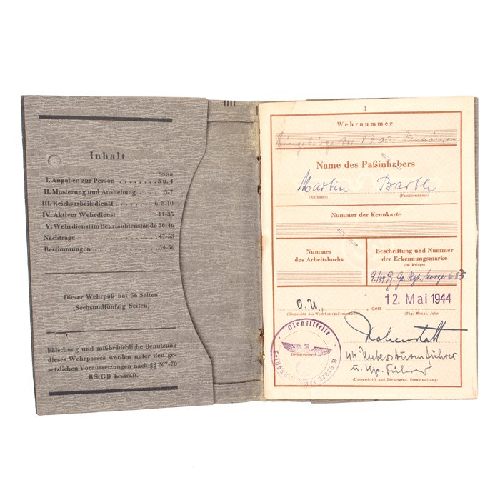 SJA57 Wehrpass with uniform photo for member of Waffen-SS Panzer Grenadier Regiment Norge — image 3