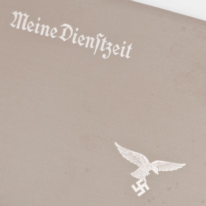 MCA31 Unused Luftwaffe photo album — image 3