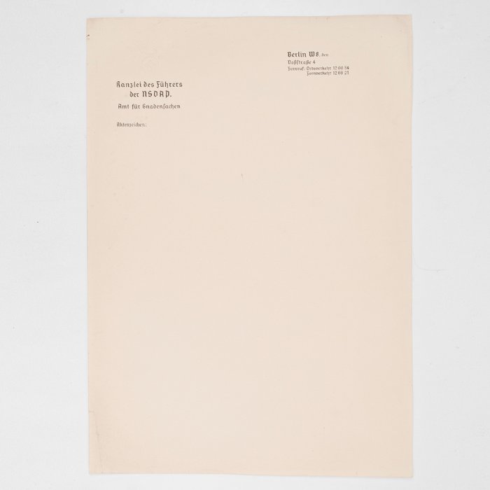 WAC18 Single sheet of stationery Kanzlei des Führers der NSDAP, Amt für Gnadensachen — image 2