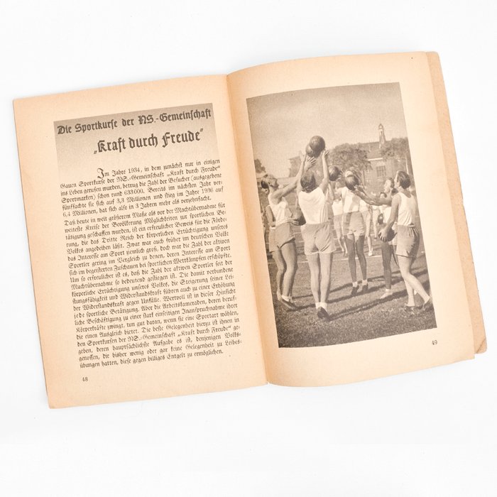 WAC14 Workers accident prevention themed calendar for 1938 — image 7