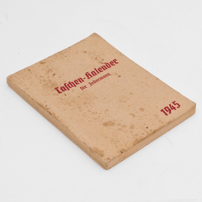 WAC13 Pocket day calendar for 1945 — image 3