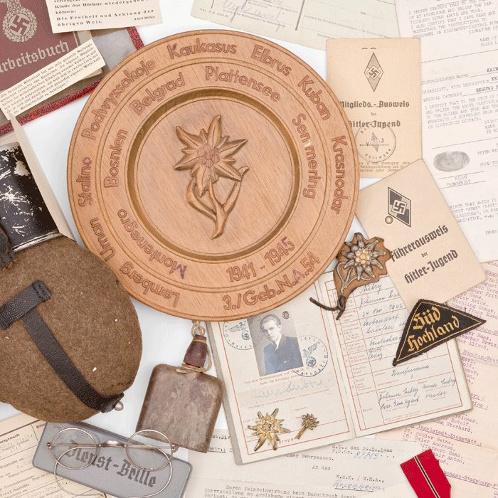 TPH10 Grouping pertaining to a Heer Obergefreiter in Gebirgsjäger Nachrichten Abteilung 54 — image 4