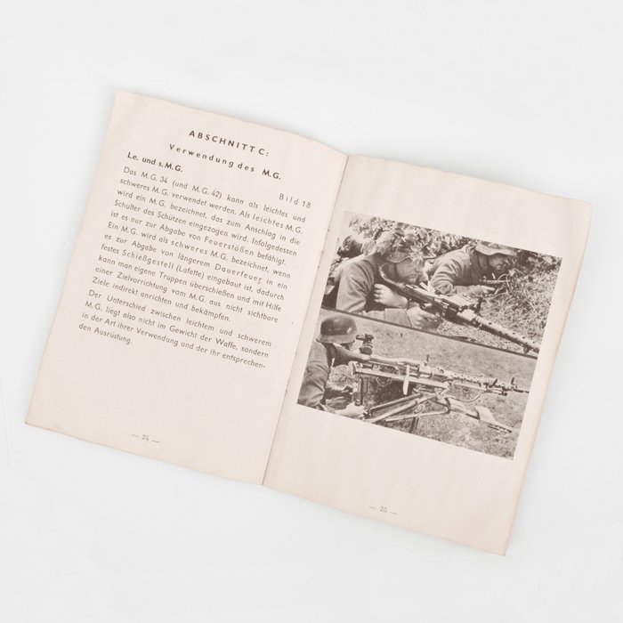 BAA7 June 1943 dated instruction manual for operation of the MG34 — image 6