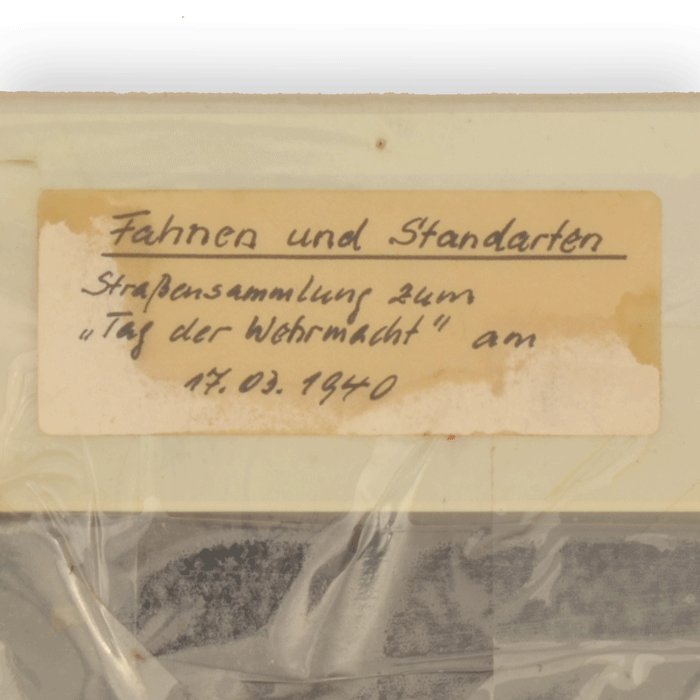 TPA10 Period made display board for WHW Fahnen und Standarten der Wehrmacht — image 6