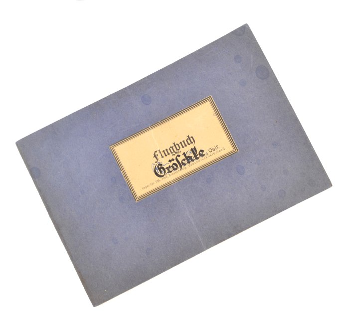 AQD1 Flugbuch to a Fallschirmjäger Ritterkreuz des Eisernen Kreuzes mit Eichenlaub recipient, dated 1937 and signed by both Koch and Becker — image 2