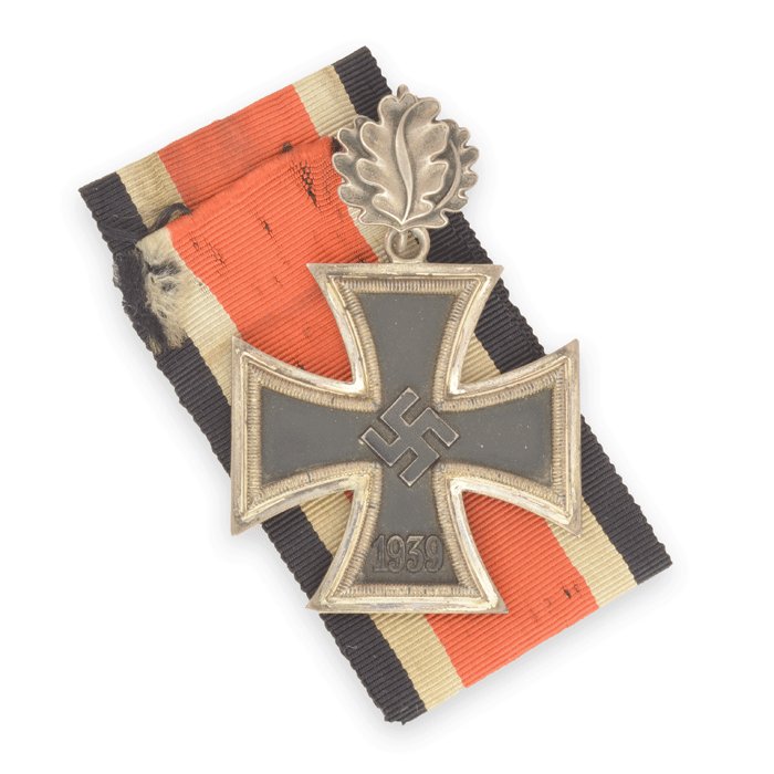 GMA2 Complete set of awards with documentation of Luftwaffe Eichenlaubträger Rolf-Günther Hermichen — image 3