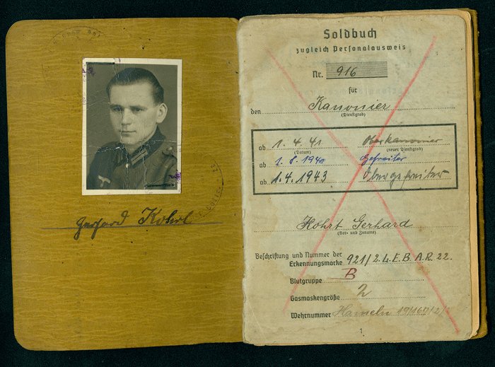 Soldbuch to Heer Kanonier killed in action — image 2
