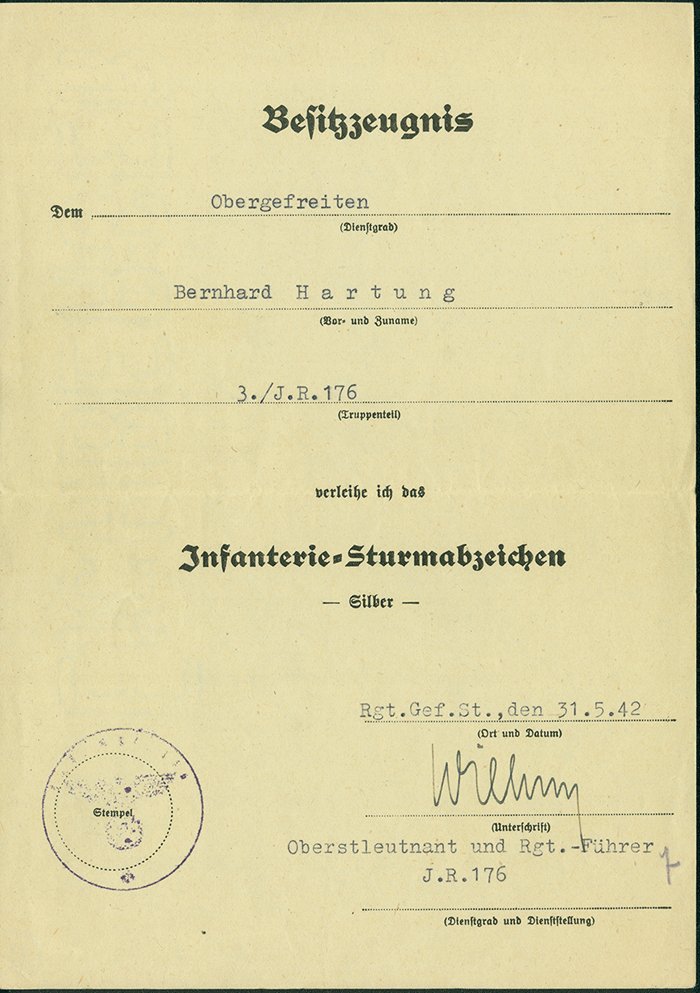 Document set for Heer Obergefreiter - Infanterie Assault Badge and other awards — image 3
