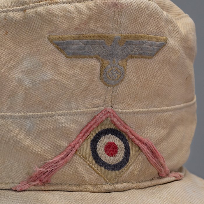 JKT1 Fantastic service worn Heer DAK Panzer EM M40 cap — image 11