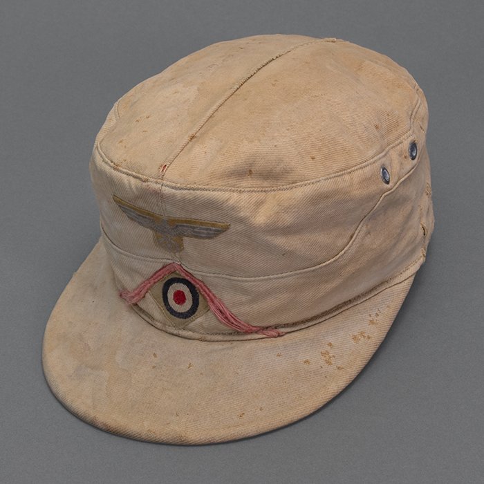 JKT1 Fantastic service worn Heer DAK Panzer EM M40 cap — image 13