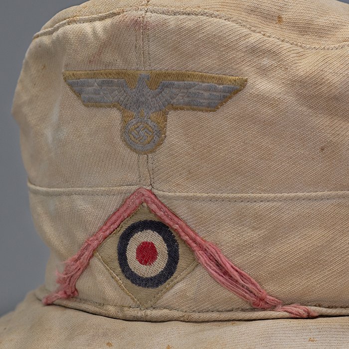 JKT1 Fantastic service worn Heer DAK Panzer EM M40 cap — image 3