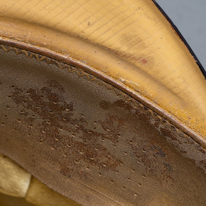 JDE135 Fine quality Heer Gebirgsjäger Infanterie officer visored cap manufactured by the Clemens Wagner firm — image 14