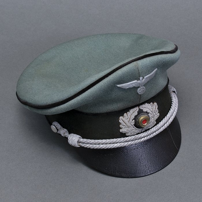 KBY62 Plush Paul Kaps made visored cap for a Heer Pionier officer — image 10
