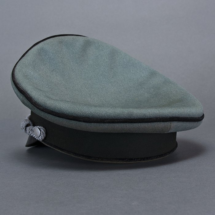 KBY62 Plush Paul Kaps made visored cap for a Heer Pionier officer — image 11