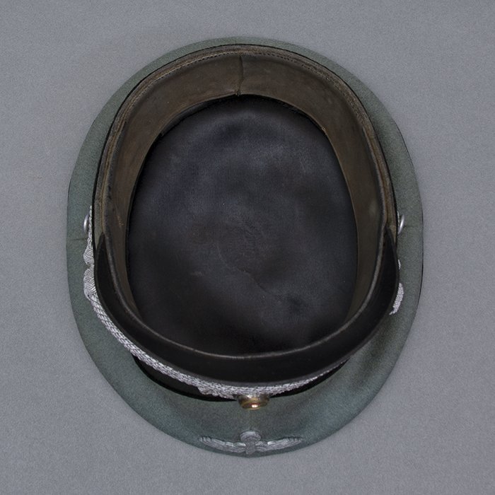 KBY62 Plush Paul Kaps made visored cap for a Heer Pionier officer — image 13