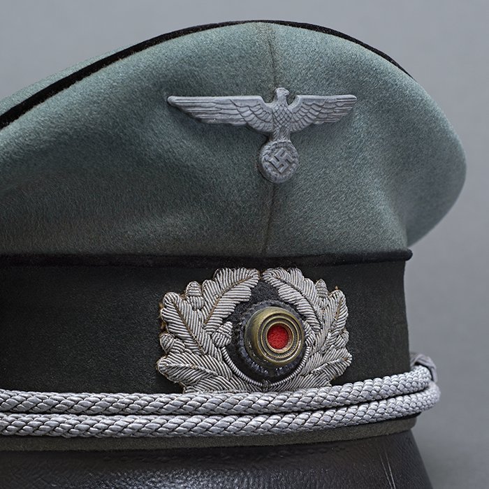 KBY62 Plush Paul Kaps made visored cap for a Heer Pionier officer — image 3