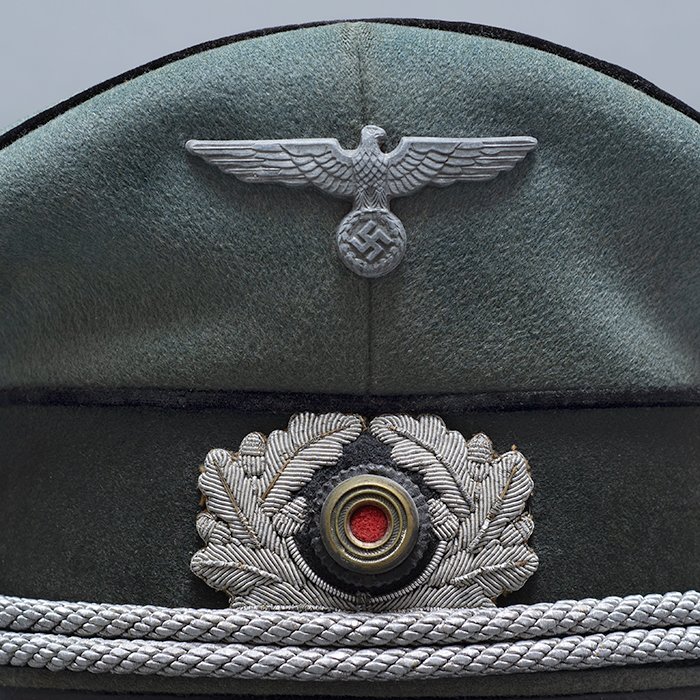 KBY62 Plush Paul Kaps made visored cap for a Heer Pionier officer — image 5