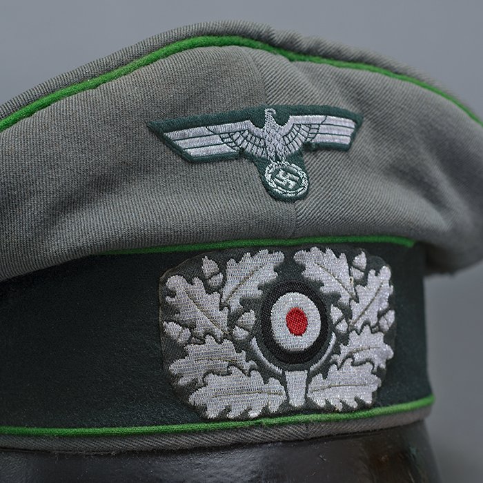 MKS4 Clemens Wagner made Heer Jäger officer's visored cap Alter Art — image 9
