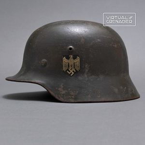 RH53 Heer M35 double decal rough texture over painted helmet