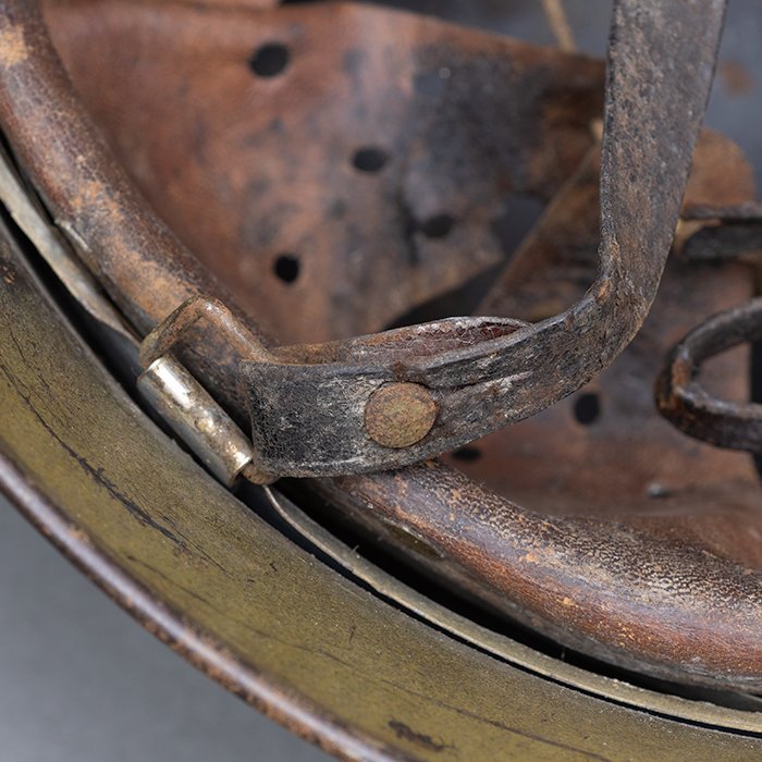 RH66 Striking Luftwaffe M40 single decal 'tiger striped' camouflaged helmet — image 21