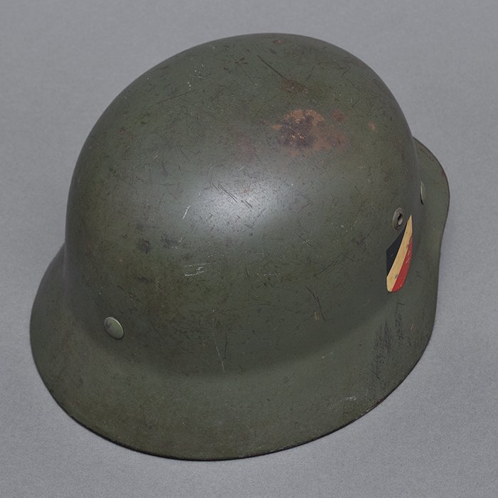 RH62 Rare Kriegsmarine M35 double decal helmet — image 16