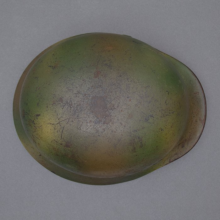 RH57 Luftwaffe M40 single decal tricolor spray camouflaged helmet — image 18