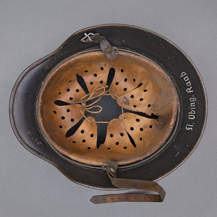 RH57 Luftwaffe M40 single decal tricolor spray camouflaged helmet — image 19