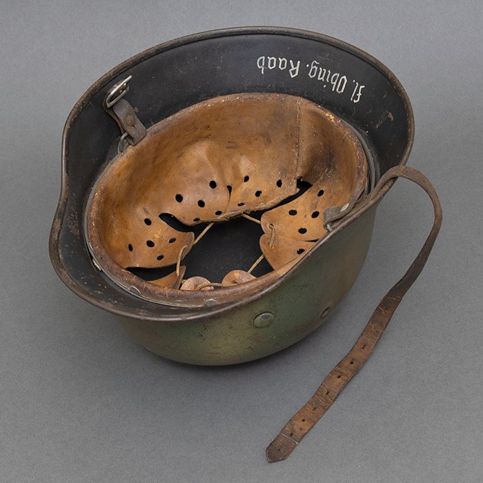 RH57 Luftwaffe M40 single decal tricolor spray camouflaged helmet — image 21