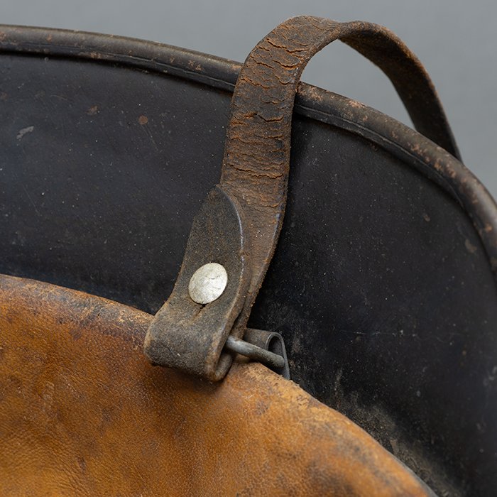 RH57 Luftwaffe M40 single decal tricolor spray camouflaged helmet — image 27