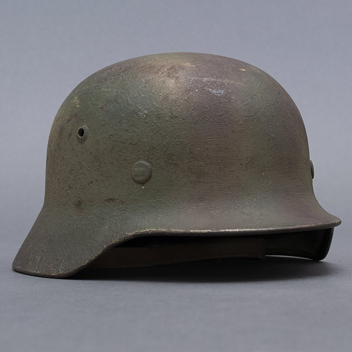 RH51 Heer M35 single decal reissue rough textured tricolor camouflage sprayed helmet — image 13