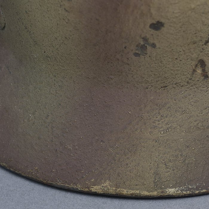 RH51 Heer M35 single decal reissue rough textured tricolor camouflage sprayed helmet — image 18