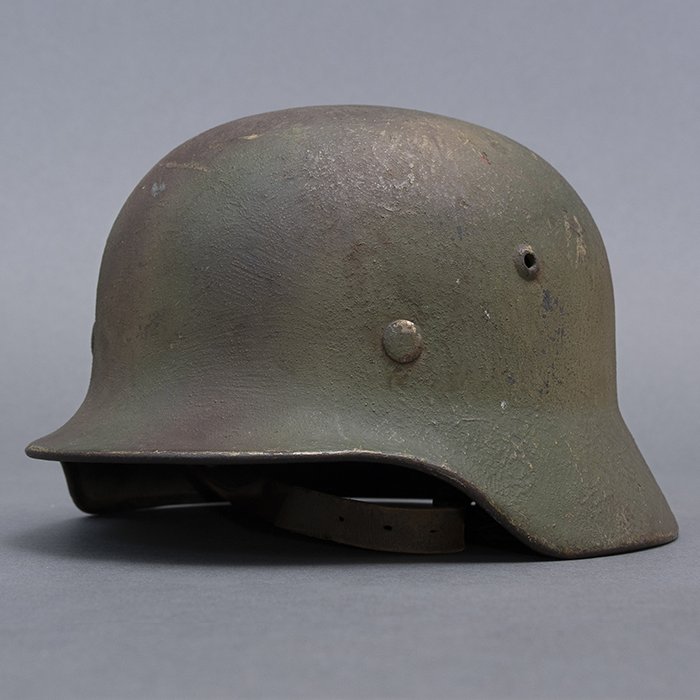 RH51 Heer M35 single decal reissue rough textured tricolor camouflage sprayed helmet — image 5