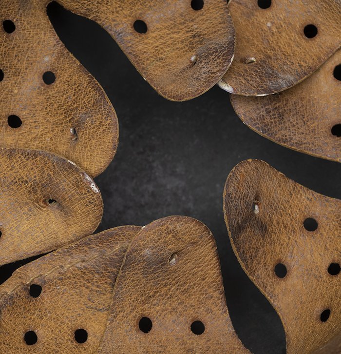 RH50 Heer M42 single decal 'tiger stripe' camouflaged helmet — image 21