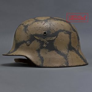 RH48 Luftwaffe M40 single decal 'turtle' camouflaged helmet