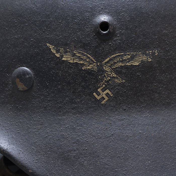 RH44 Luftwaffe M40 single decal helmet — image 3