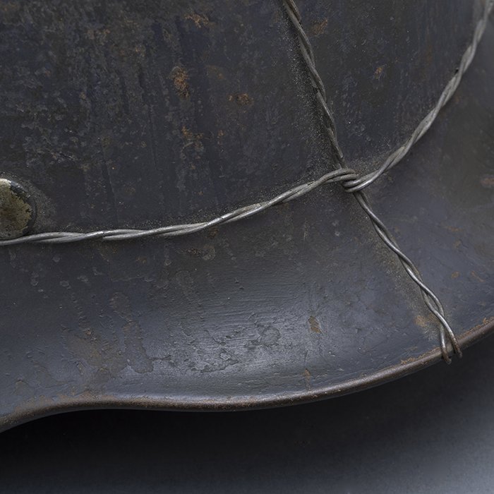 RH45 Luftwaffe M35 double decal overpainted baling wire camouflaged helmet — image 15