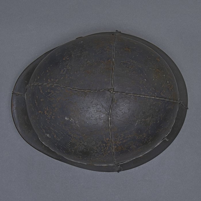 RH45 Luftwaffe M35 double decal overpainted baling wire camouflaged helmet — image 22