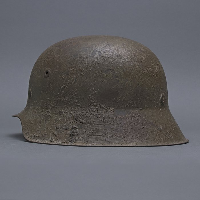 RH43 Heer M42 rough texture dual color camouflaged helmet — image 6