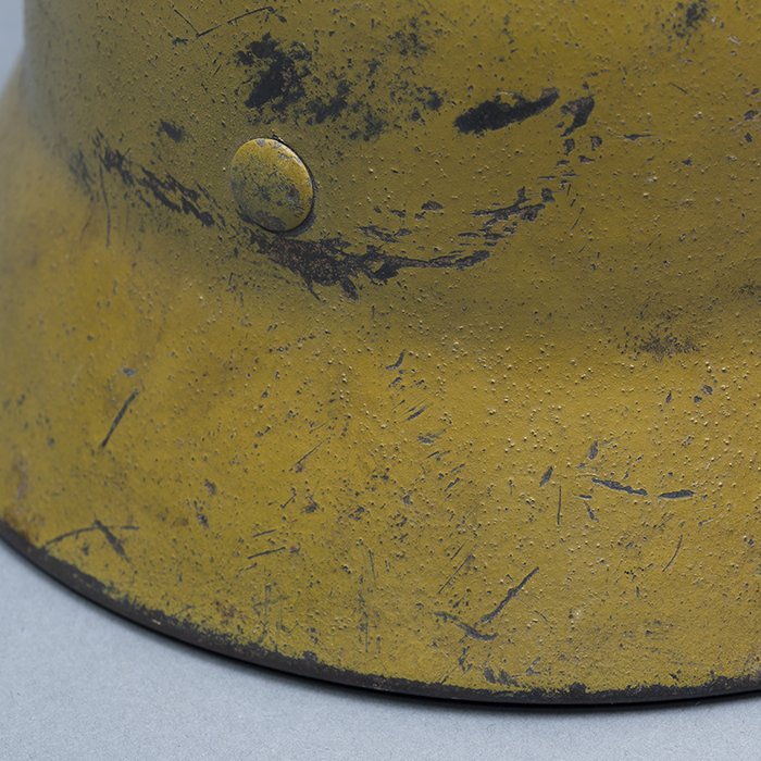 CHQ1 Luftwaffe M40 single decal tan camouflaged helmet — image 20